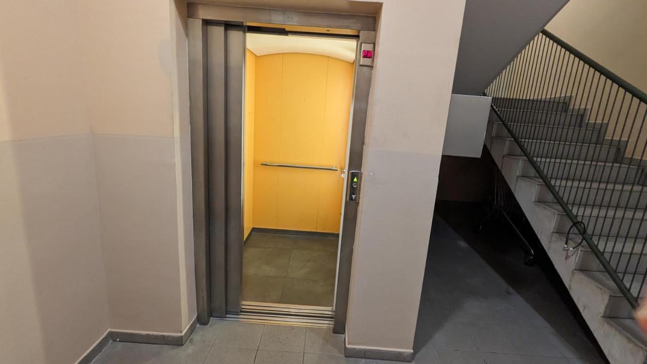Downtown Fiume, Underground Garage Within The Property المظهر الخارجي الصورة