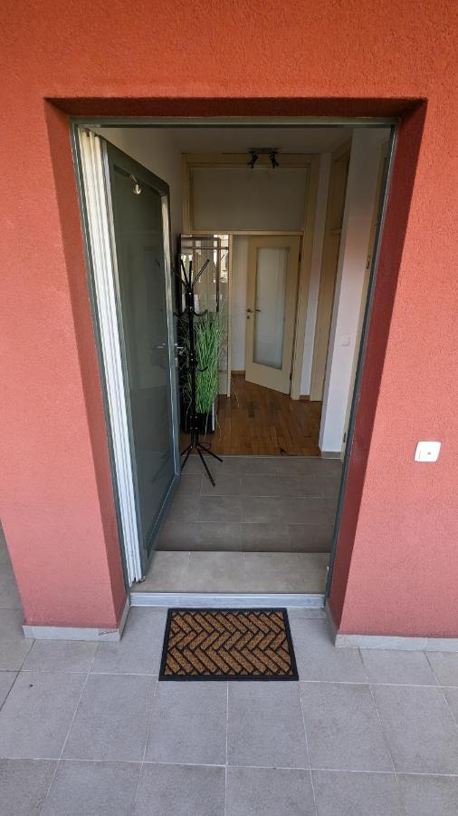 Downtown Fiume, Underground Garage Within The Property المظهر الخارجي الصورة